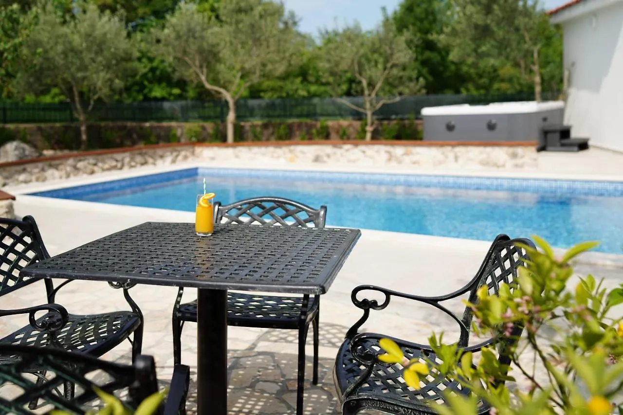 Rasopasno Stone Lady Holiday Home With Pool&Hot Tub,Sauna,Bbq,Garden 0*,